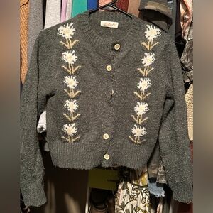 BKE brand green cottagecore floral small sweater cozy vintage look